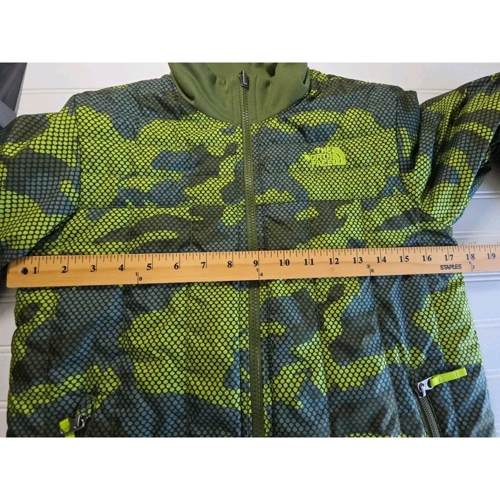 The North Face Boys Reversible Perrito Puffer Jacket Youth Medium MULTICOLOR